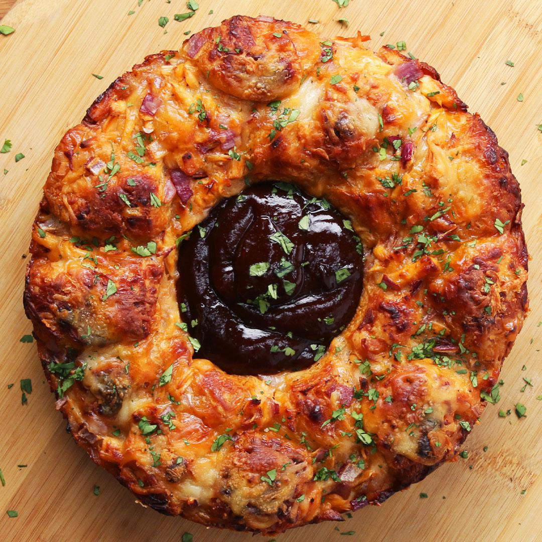 Grill Chicken Pizza Filled Pull Apart Bread