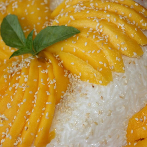 Easy Thai Mango Cake Recipe