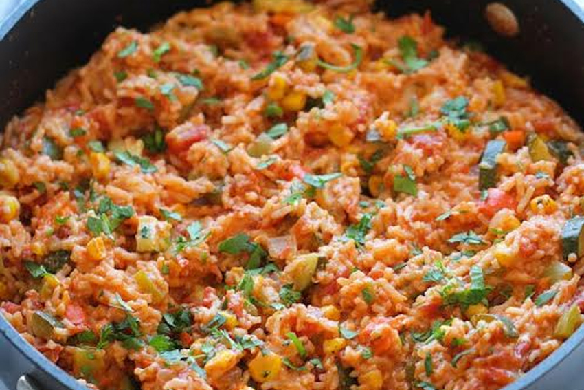 ONE POT MEXICAN BEEF AND RICE CASSEROLE