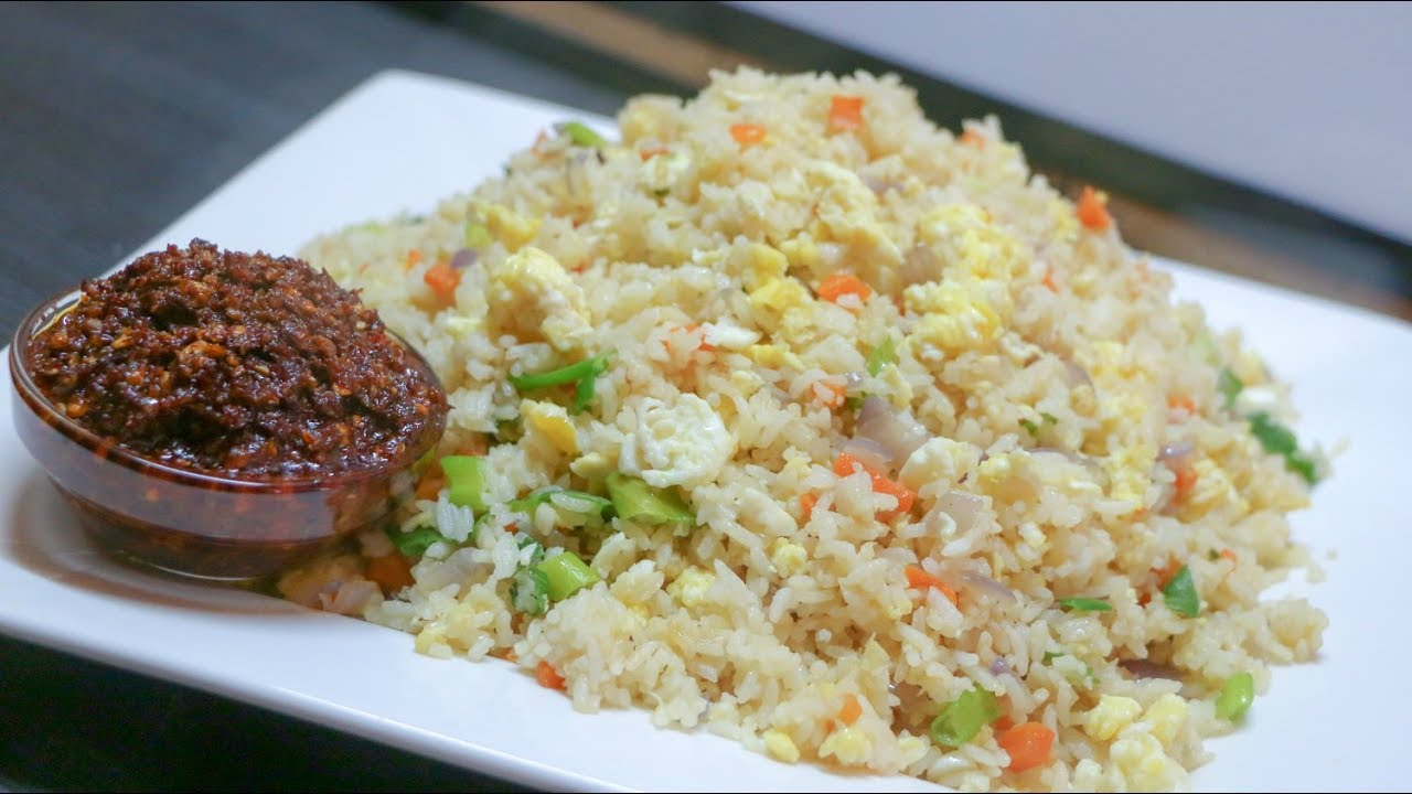 Garlic and Egg Fried Rice Recipe