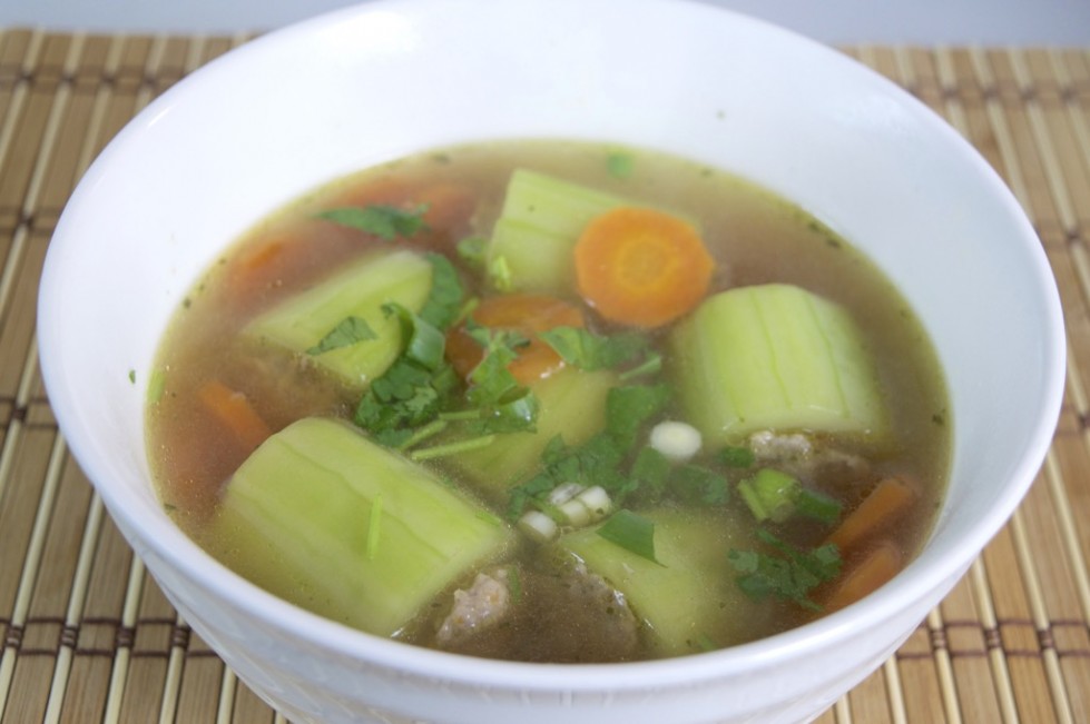 Thai cucumber soup